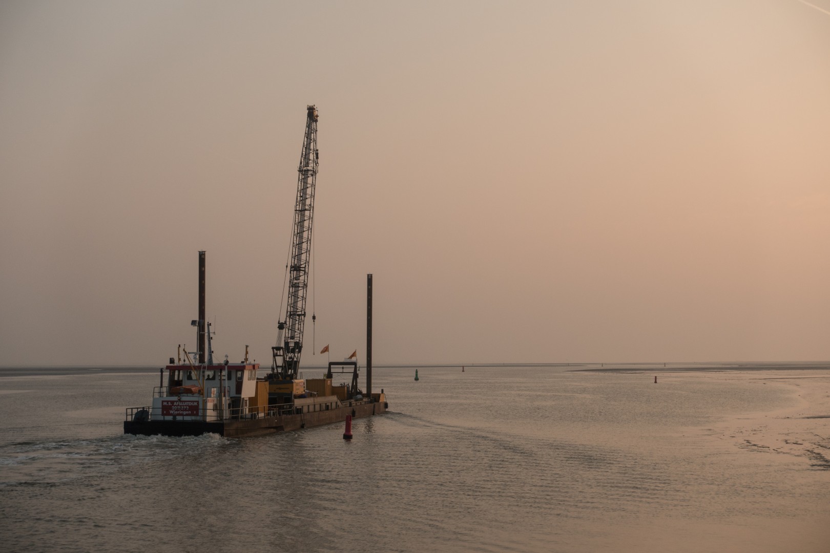 Vervangen bolderpaal veerhaven Schiermonnikoog
