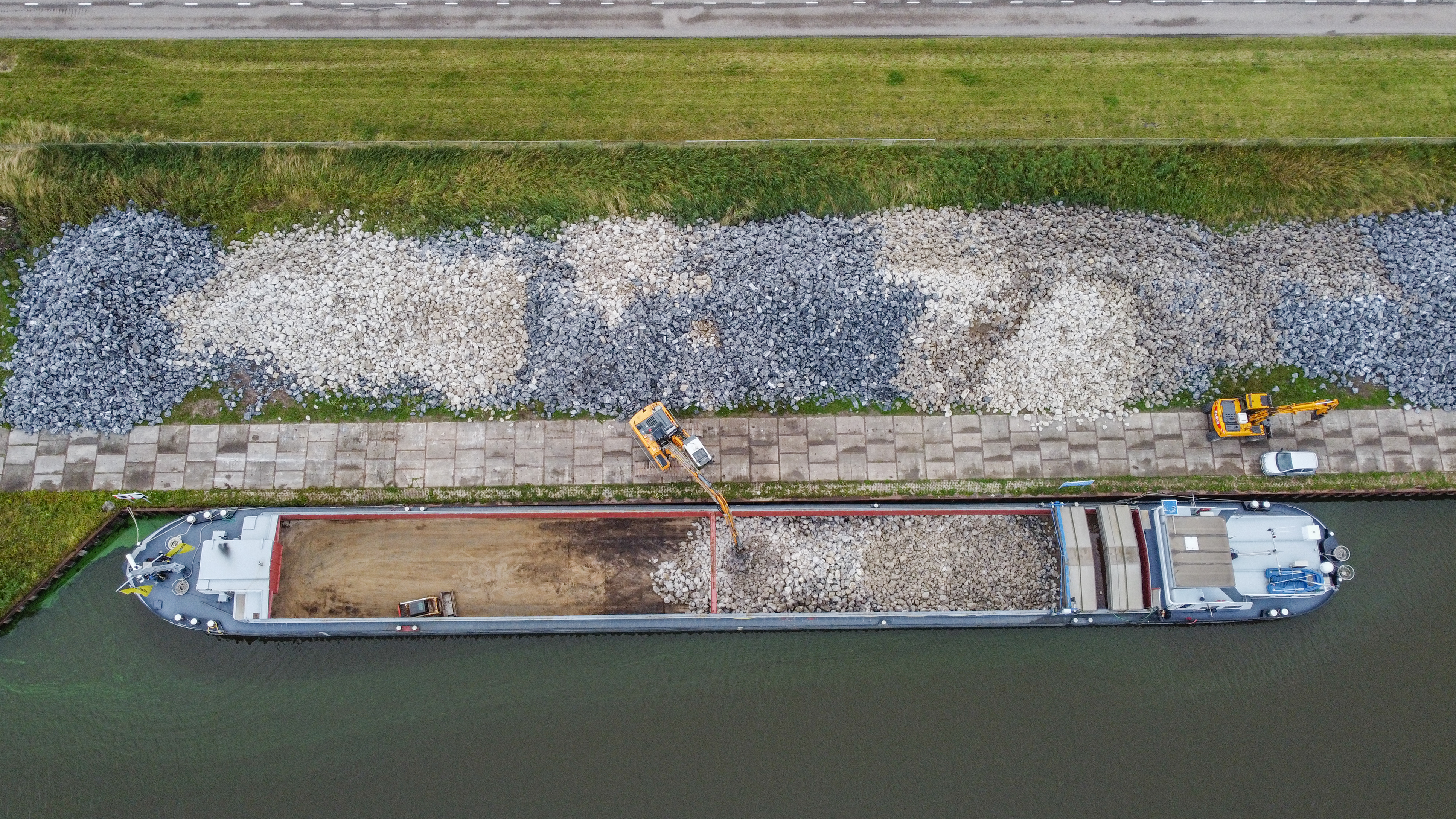 Levering 22.000 ton breuksteen 