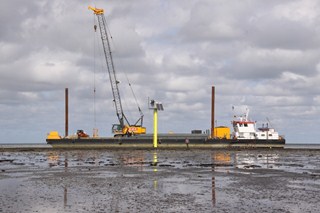 Kraanschip Afsluitdijk