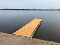 Meer van Dirkshorn: houten dekplanken steigers